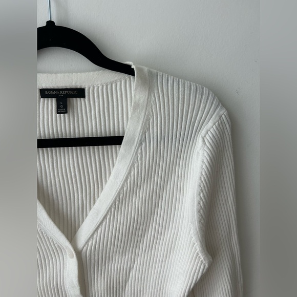 Banana Republic white ribbed cotton cropped
Cardigan - Picture 2 of 12